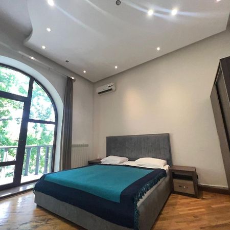 Saryan Hotel Yerevan Luaran gambar
