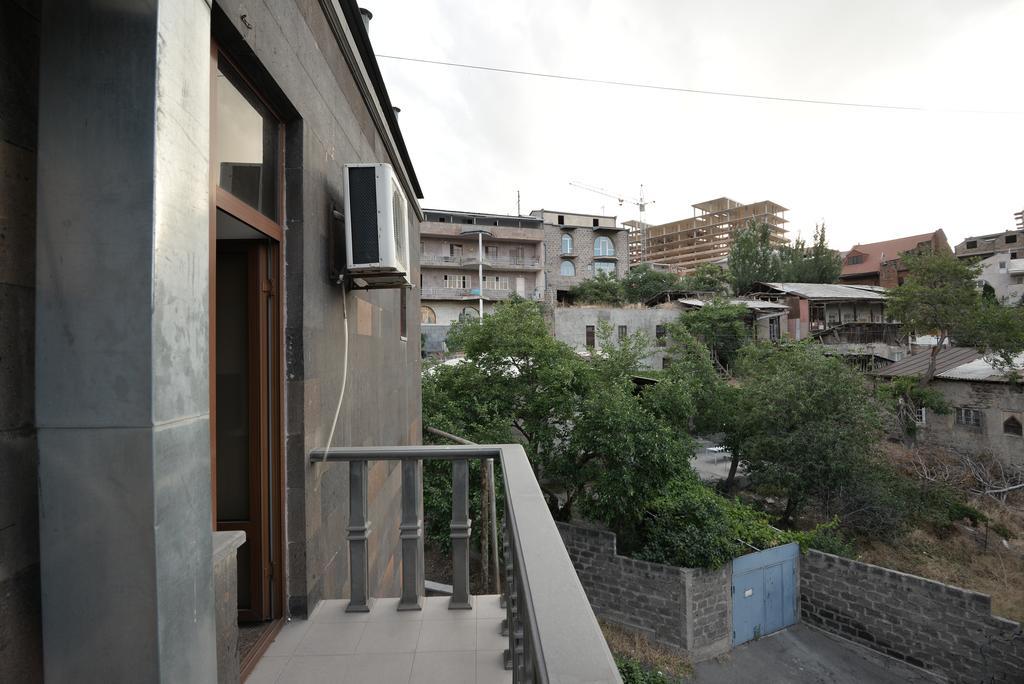 Saryan Hotel Yerevan Luaran gambar
